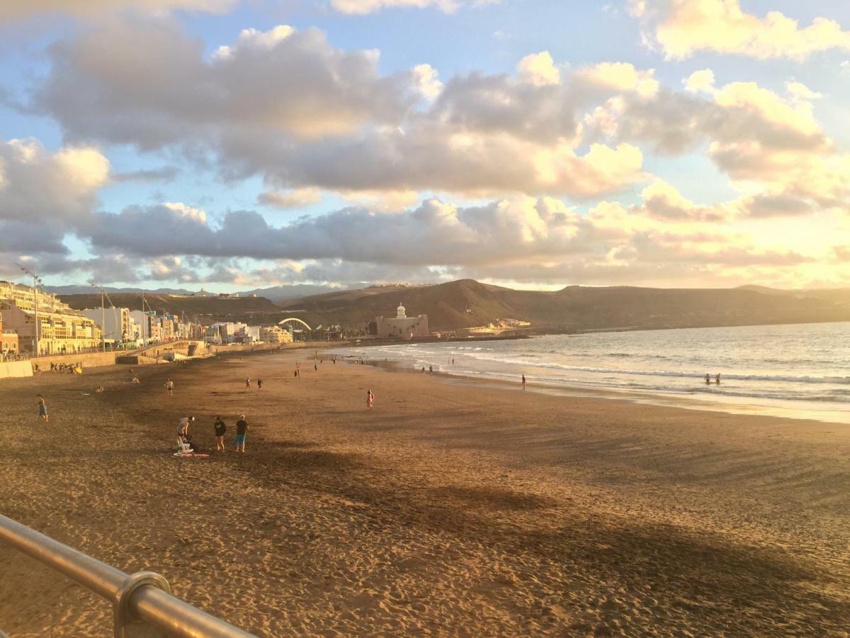 Piso Con Piscina Y Garaje En La Playa De Las Canteras Las Palmas de Gran Canaria Ngoại thất bức ảnh